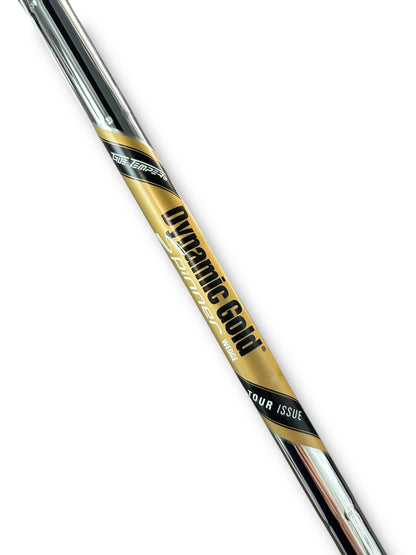 Wilson Staff Model 50 Degree Wedge - Dynamic Gold Spinner Wedge Flex