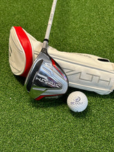 Load image into Gallery viewer, TaylorMade Stealth Ladies 3HL Wood / 16.5° / Ascent 45 Ladies Shaft
