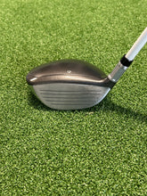 Load image into Gallery viewer, TaylorMade Stealth Ladies 3HL Wood / 16.5° / Ascent 45 Ladies Shaft
